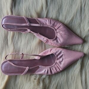 Nine West Studio kitten heels. Sz 8M